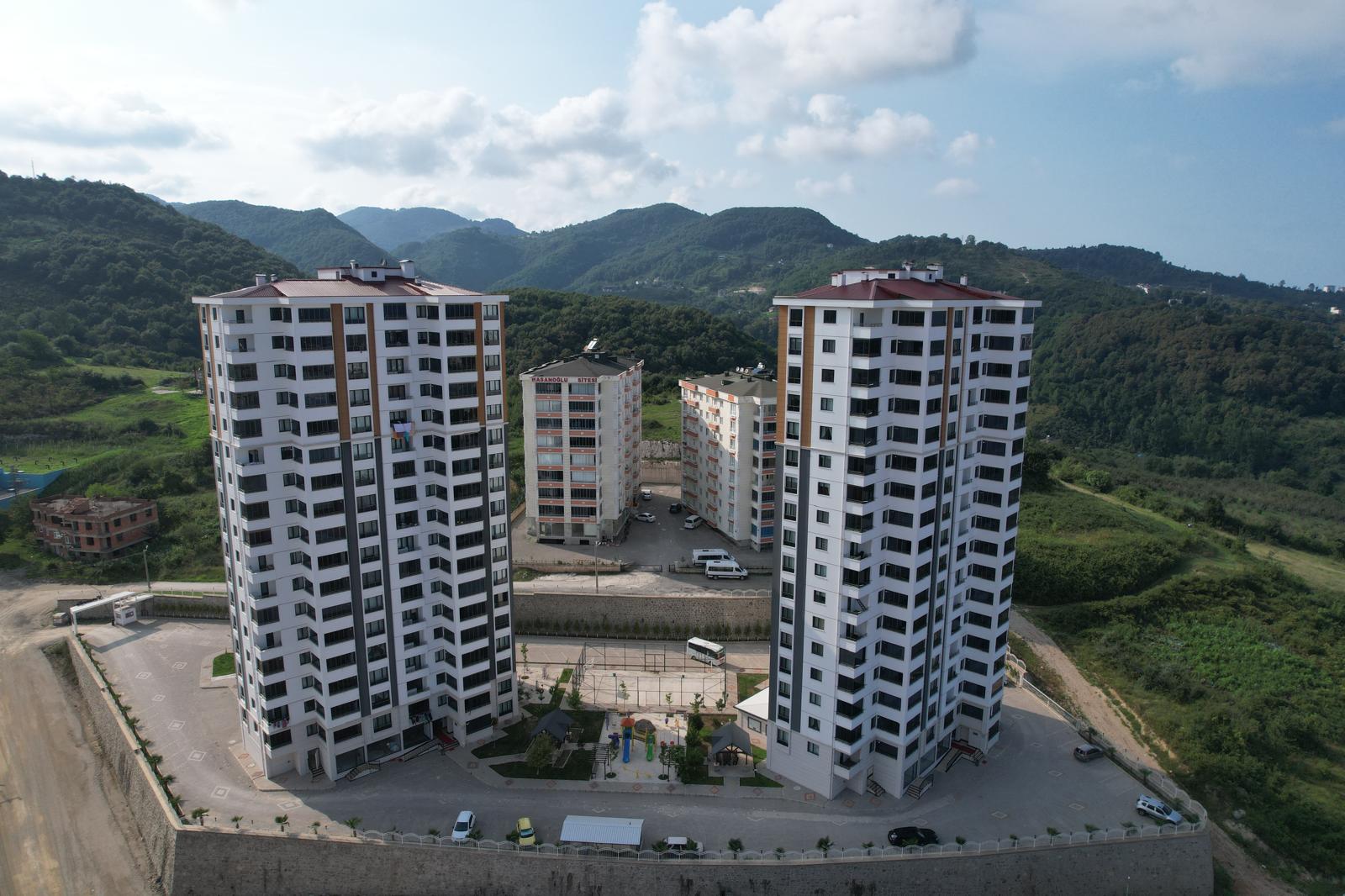 PARLAK GROUP İNŞAAT, ENEZ DEMİR ÇELİK - KARAMOLLA 1 SİTESİ